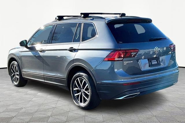 Used 2019 Volkswagen Tiguan SE w/ Panoramic Sunroof Package image 4