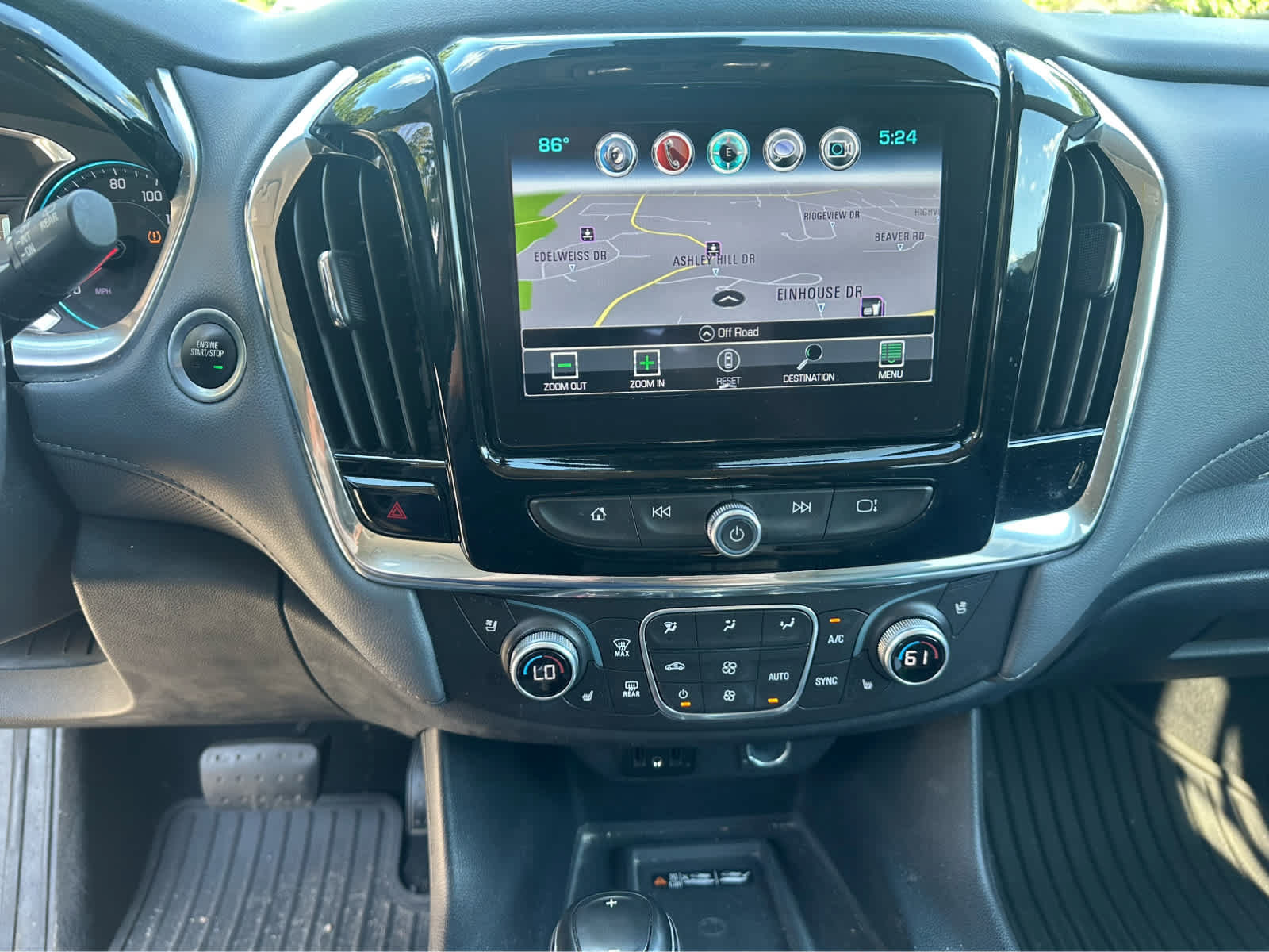 Used 2018 Chevrolet Traverse Premier AWD/4WD image 13