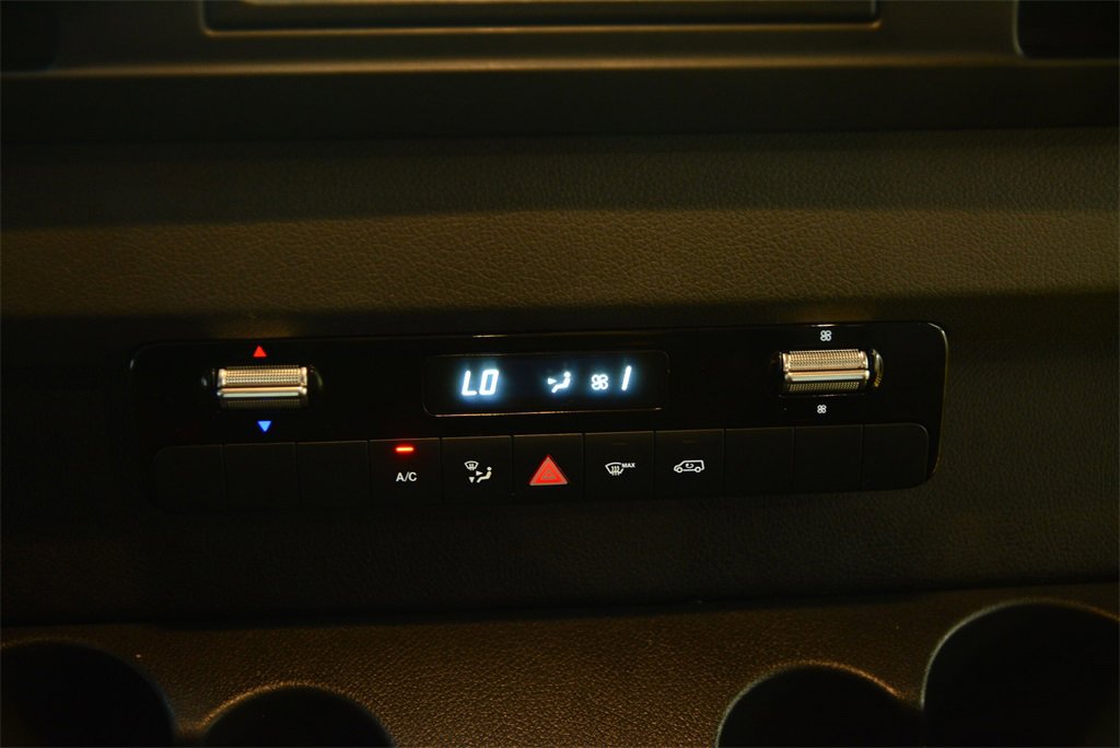 Used 2022 Mercedes-Benz Sprinter 144 Cargo image 22