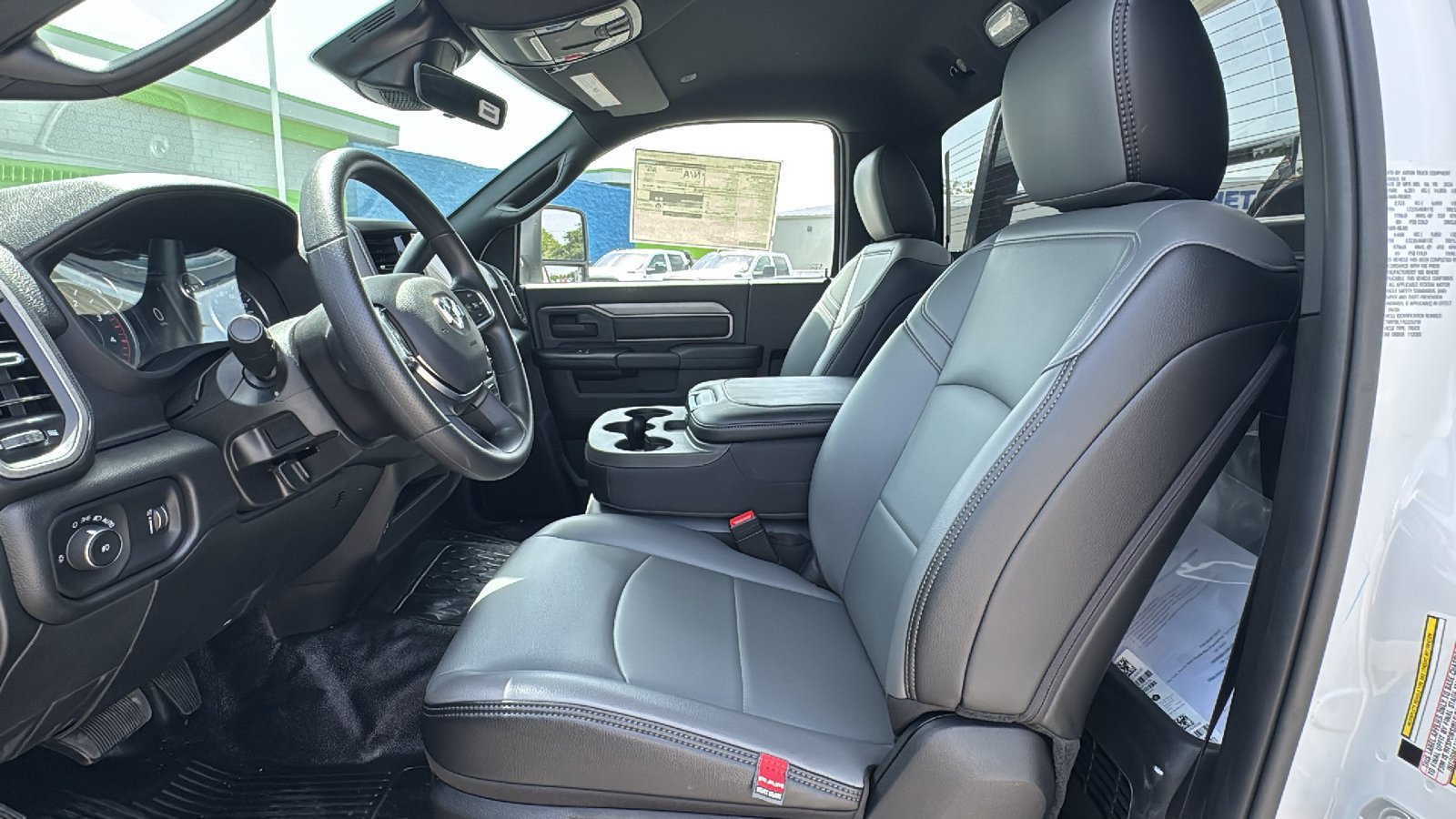 New 2026 RAM 3500 Tradesman AWD/4WD image 9