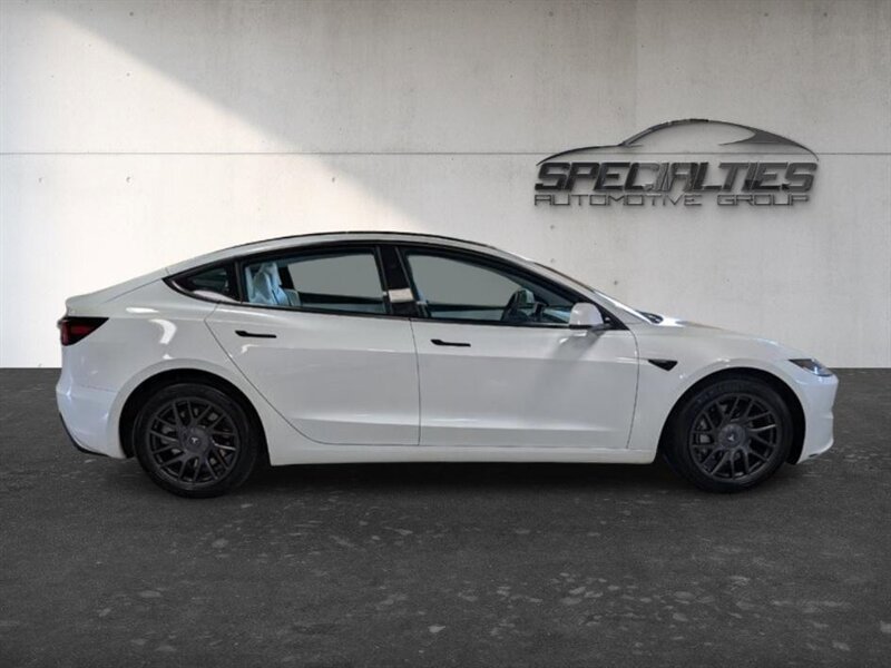 Used 2025 Tesla Model 3 Long Range AWD/4WD image 11