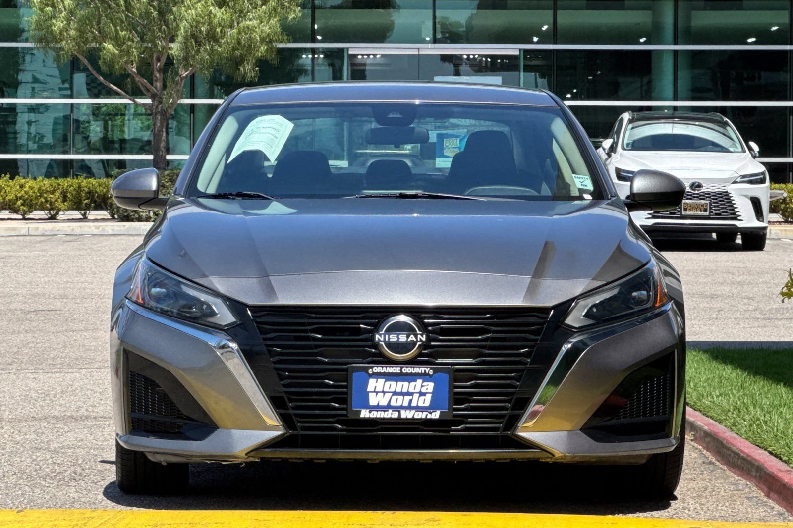 Used 2023 Nissan Altima 2.5 SV FWD image 9