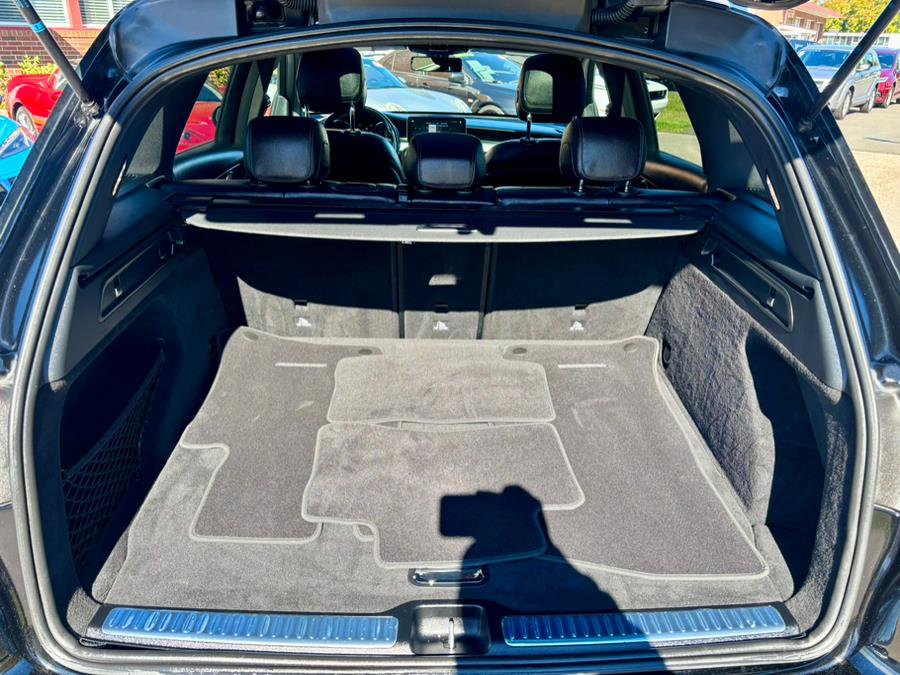 Used 2020 Mercedes-Benz GLC 300 4MATIC image 30