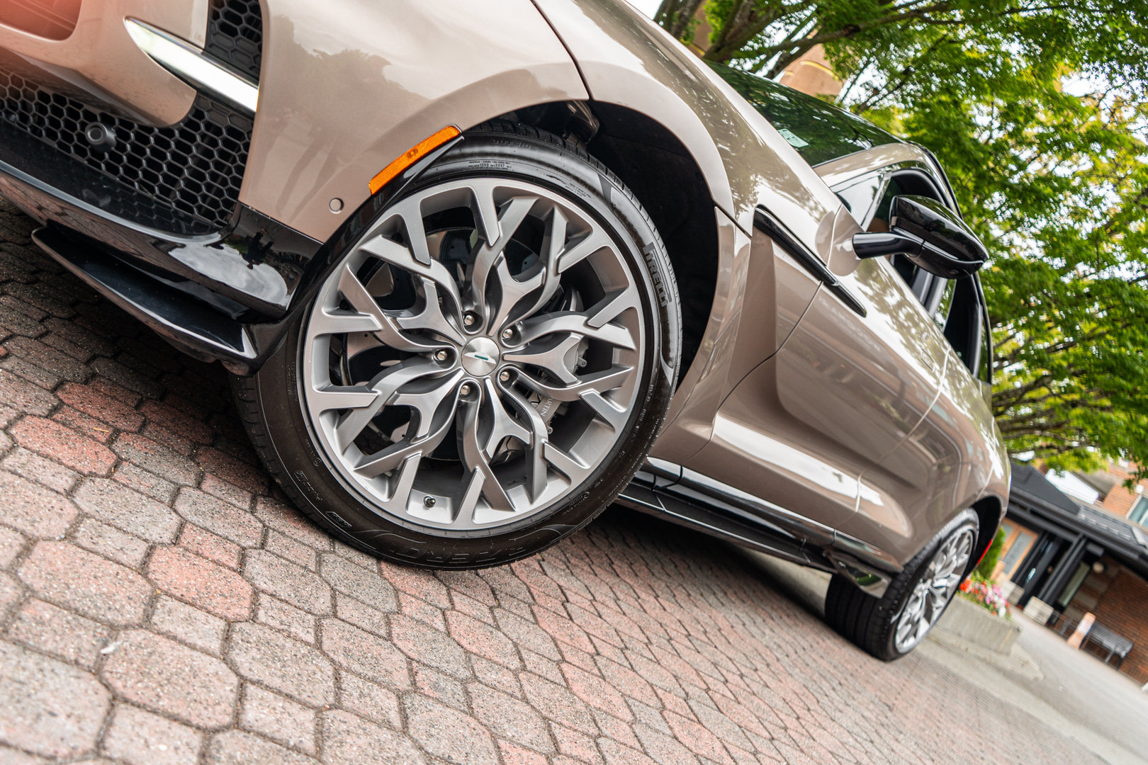 Used 2023 Aston Martin DBX 707 AWD/4WD image 41