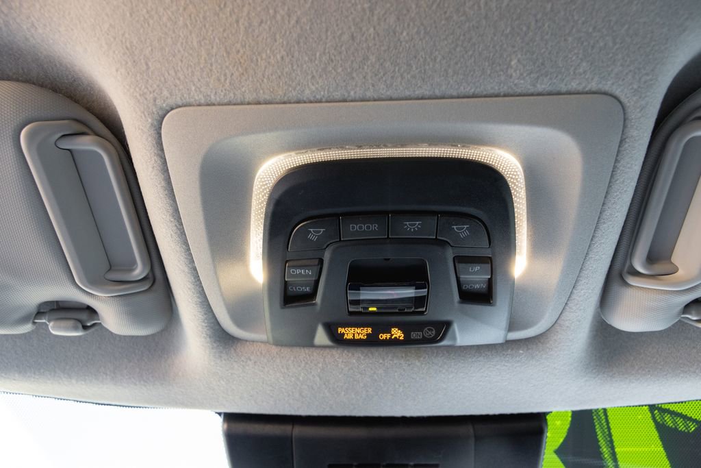 Certified 2024 Toyota Corolla Cross XLE w/ Convenience Package image 25