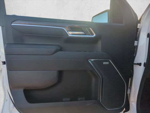 Used 2023 Chevrolet Silverado 1500 LTZ w/ LTZ Premium Package AWD/4WD image 8