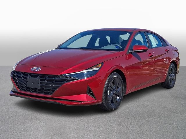 Used 2023 Hyundai Elantra SEL w/ Cargo Package FWD image 1