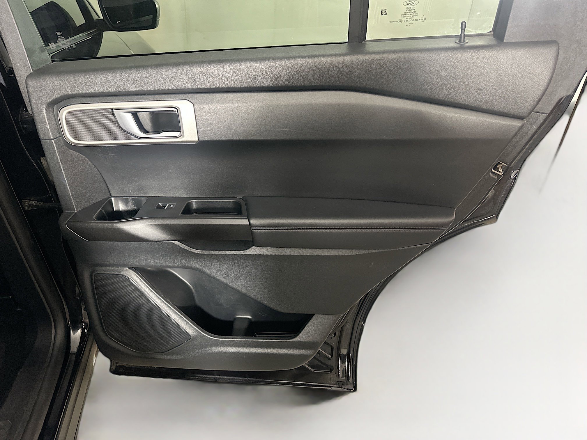 Used 2020 Ford Explorer 2WD w/ Class III Trailer Tow Package image 32