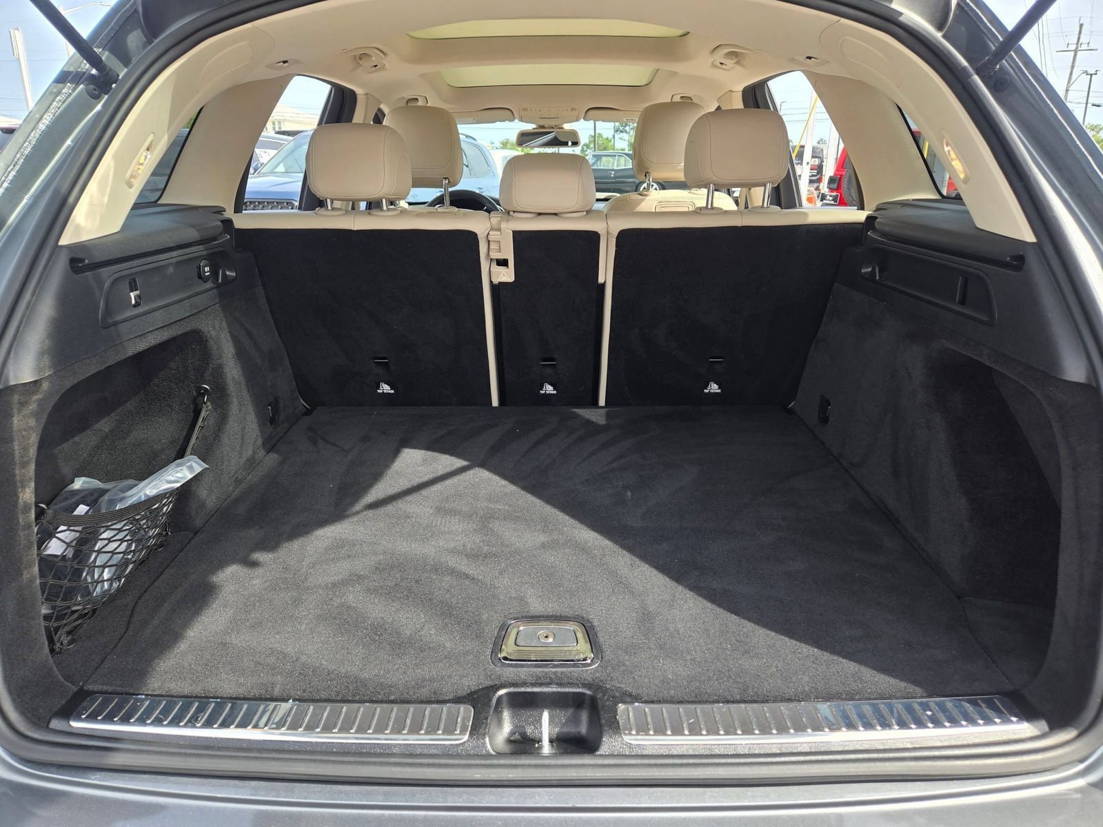 Used 2018 Mercedes-Benz GLC 300 image 6