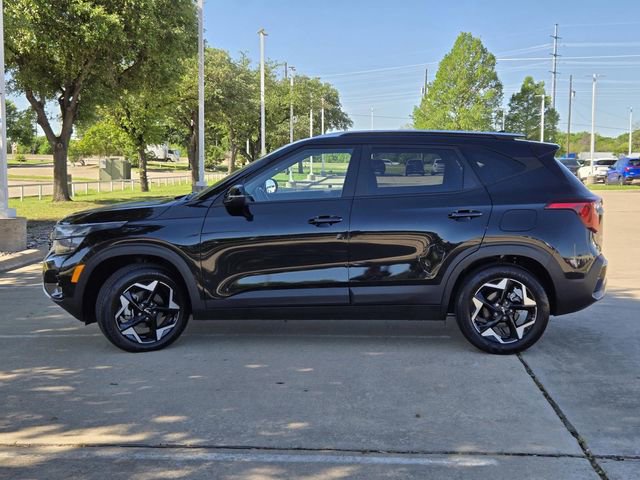 Certified 2025 Kia Seltos S image 3