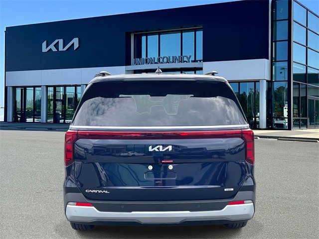 New 2026 Kia Carnival EX image 5