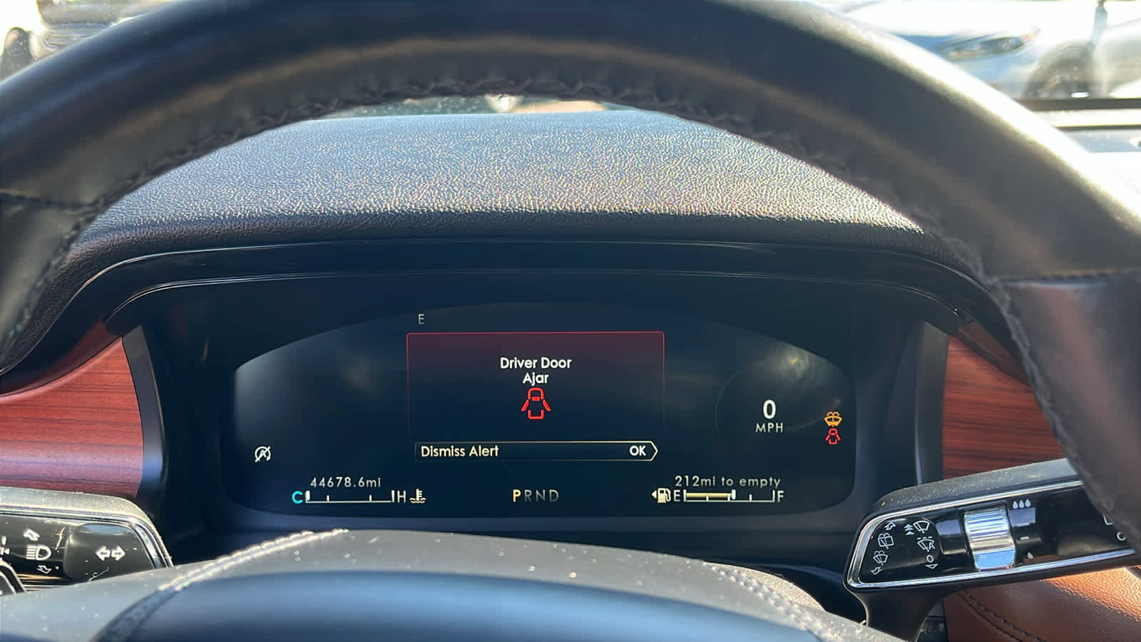 Used 2023 Lincoln Aviator Reserve w/ Equipment Group 201A image 14