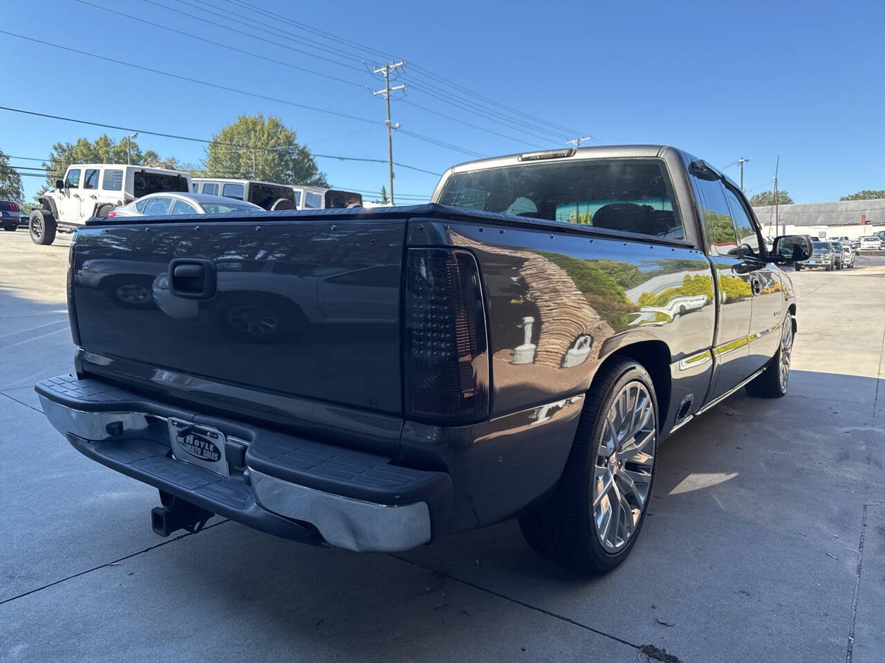 Used 2001 Chevrolet Silverado 1500 LS w/ Off-Road Chassis Pkg AWD/4WD image 8
