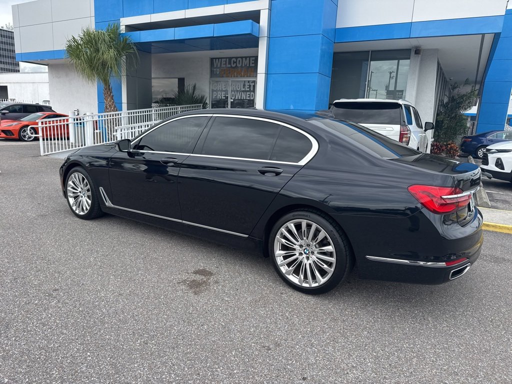 Used 2018 BMW 750i image 5