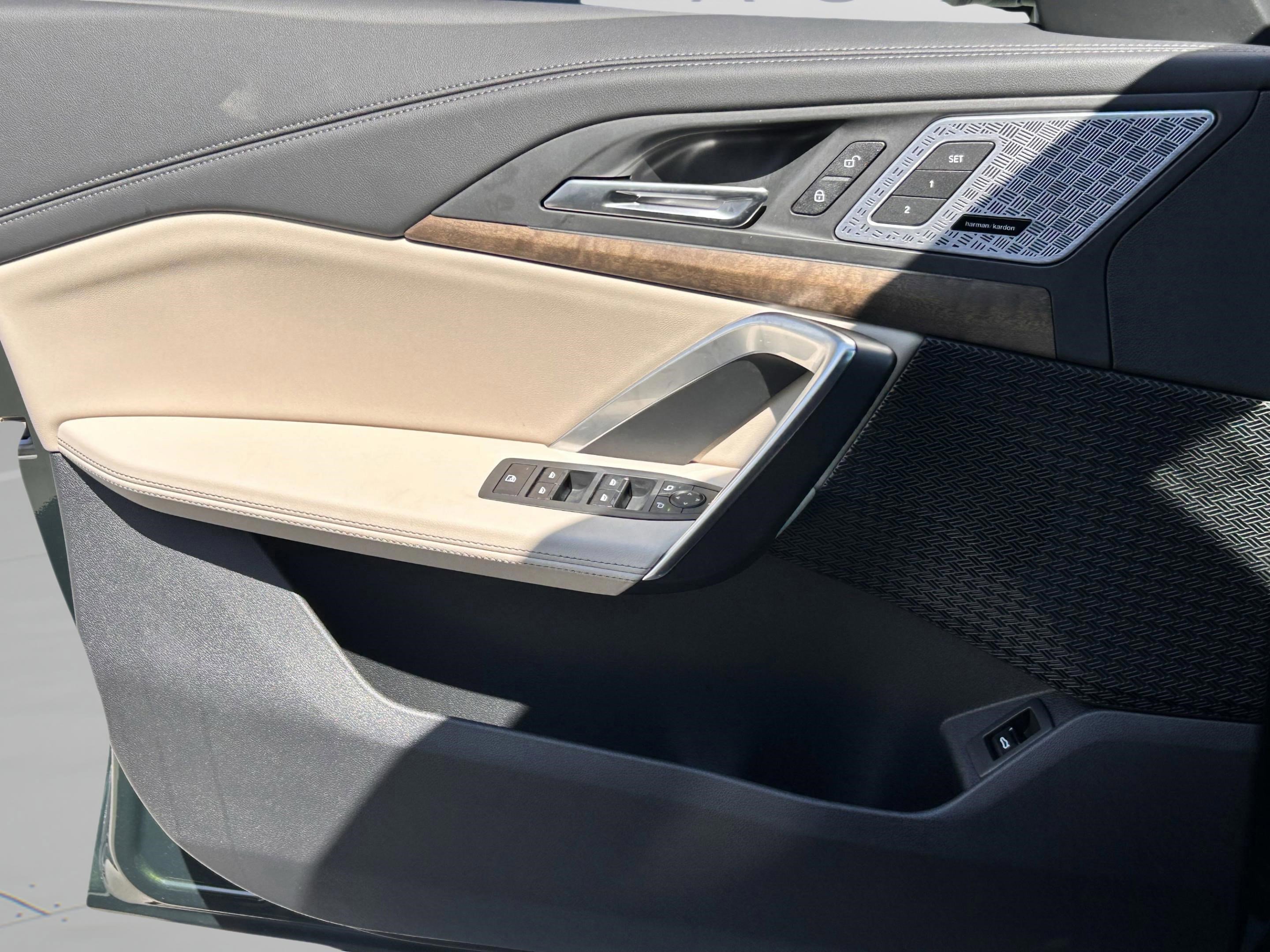 Used 2025 BMW X1 xDrive28i w/ Technology Package AWD/4WD image 22