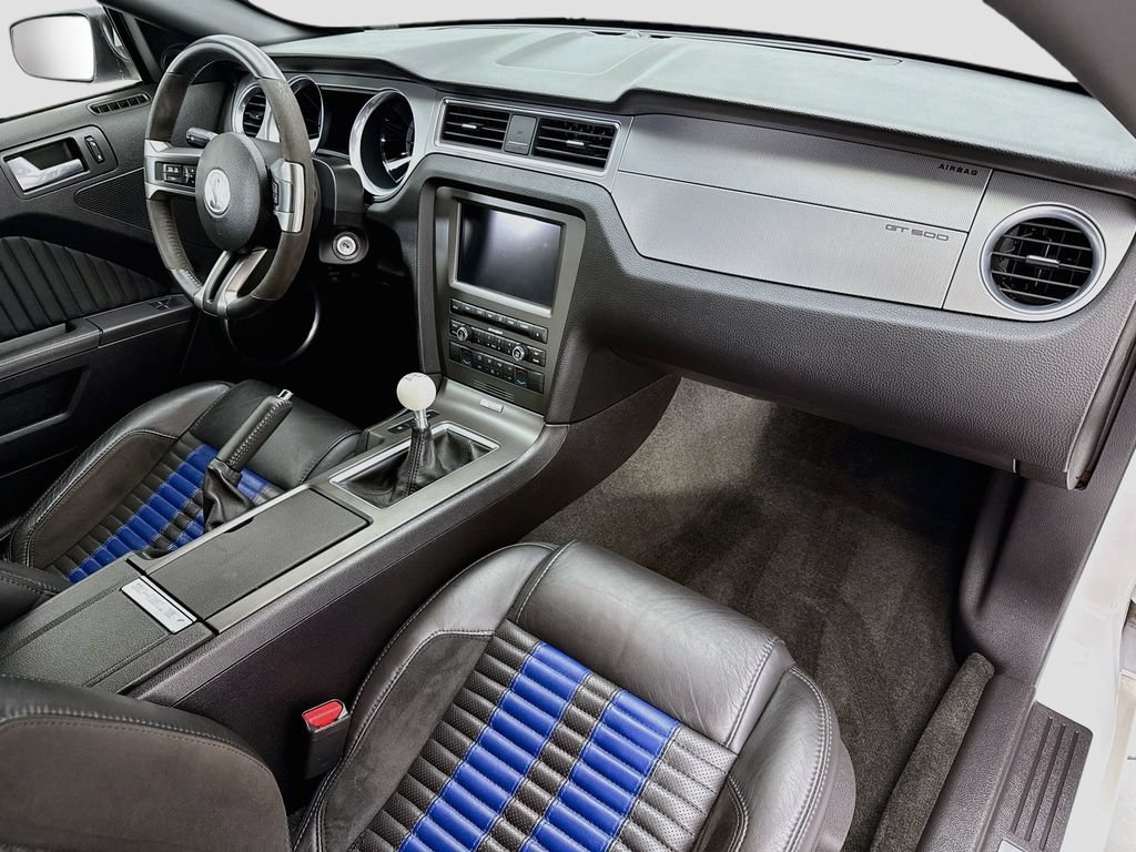 Used 2013 Ford Mustang Shelby GT500 RWD image 15