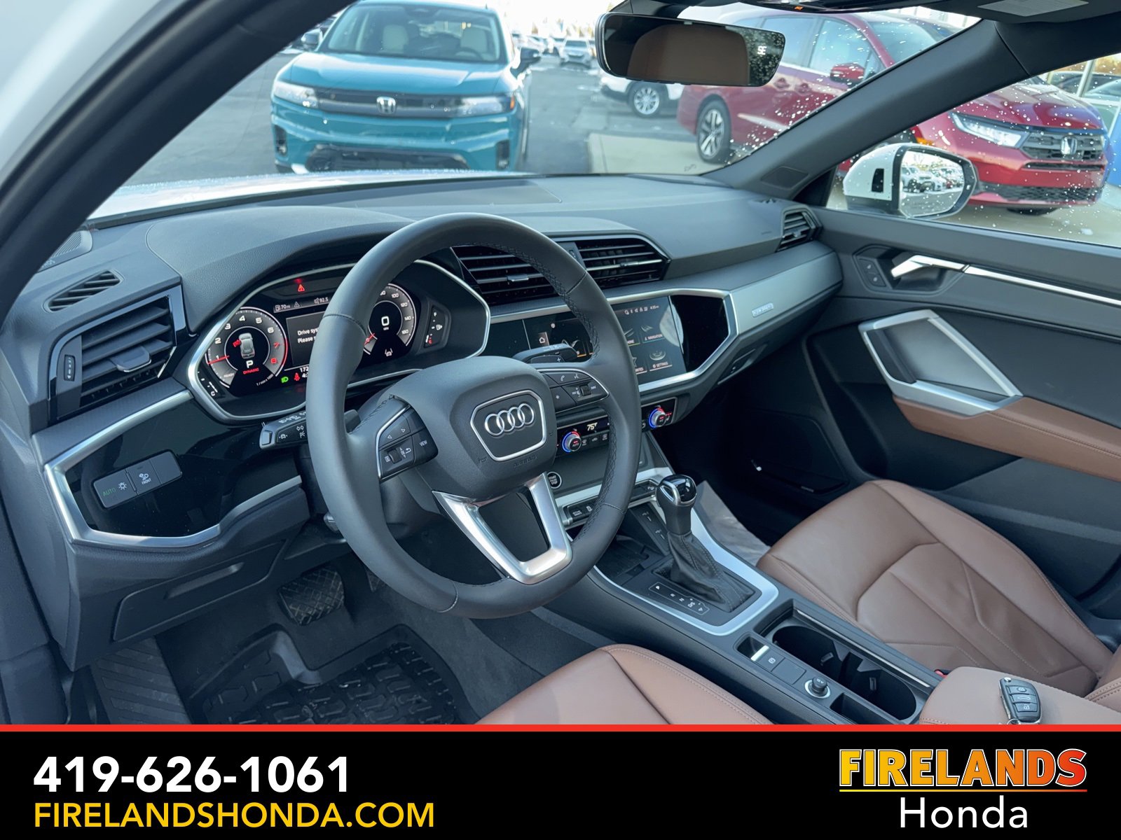 Used 2024 Audi Q3 2.0T Premium Plus image 17