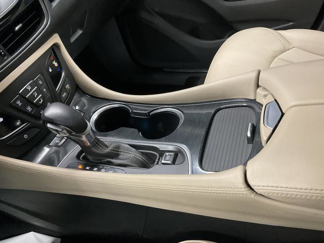 Used 2018 Buick Envision Essence image 22