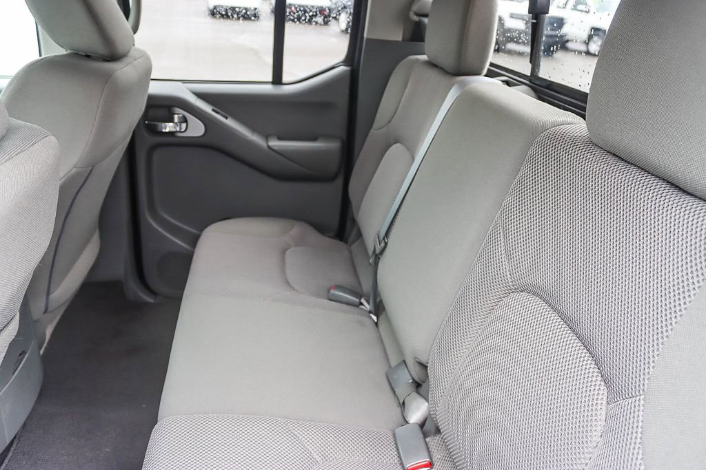 Used 2021 Nissan Frontier SV image 39