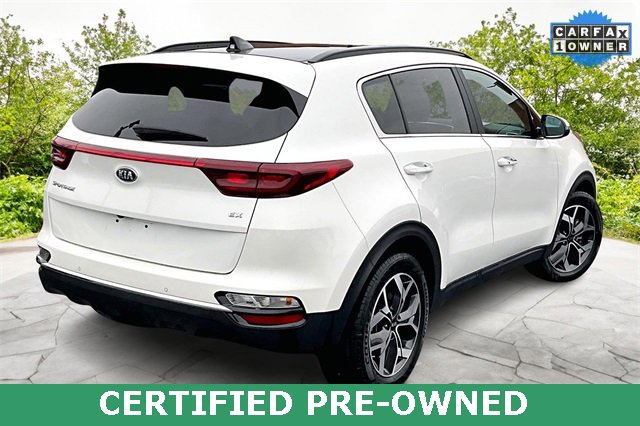 Certified 2022 Kia Sportage EX w/ EX Technology Package image 2