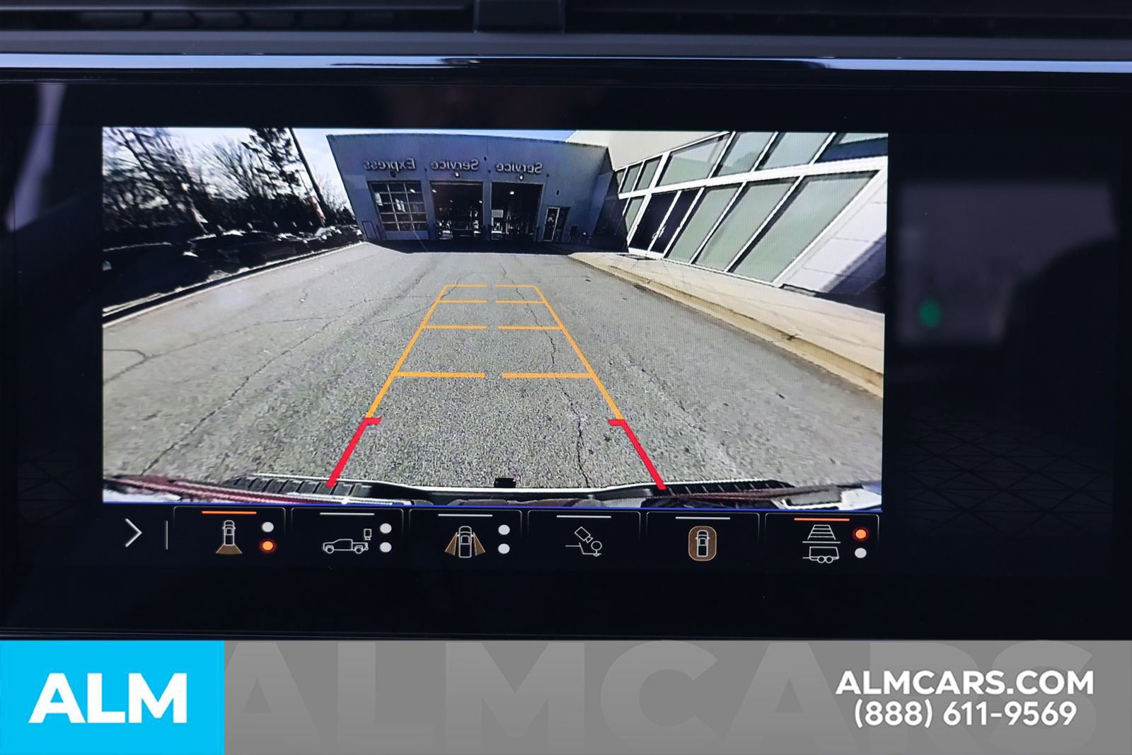 Used 2026 GMC Sierra 2500 AT4 image 30