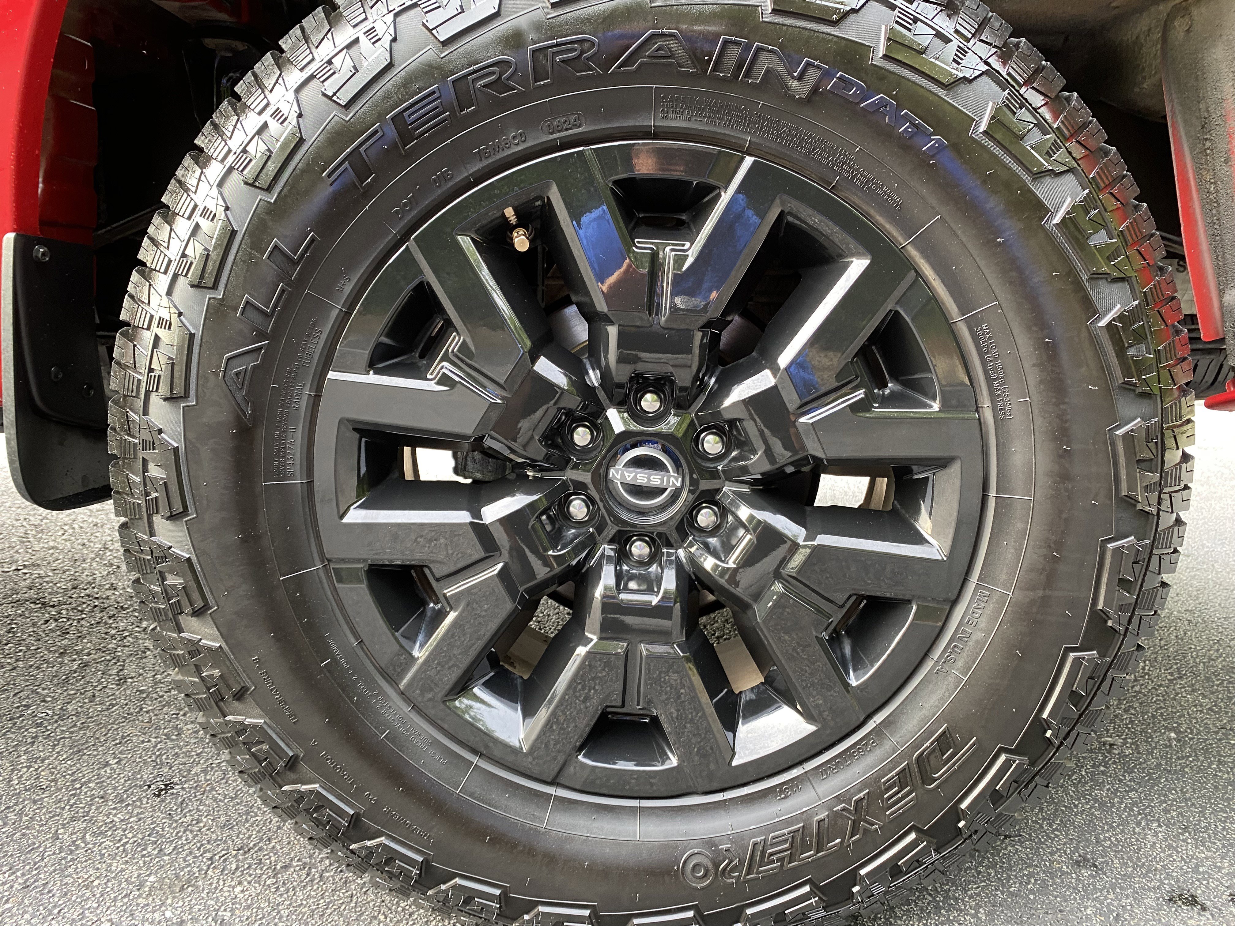 Used 2023 Nissan Frontier SV AWD/4WD image 44