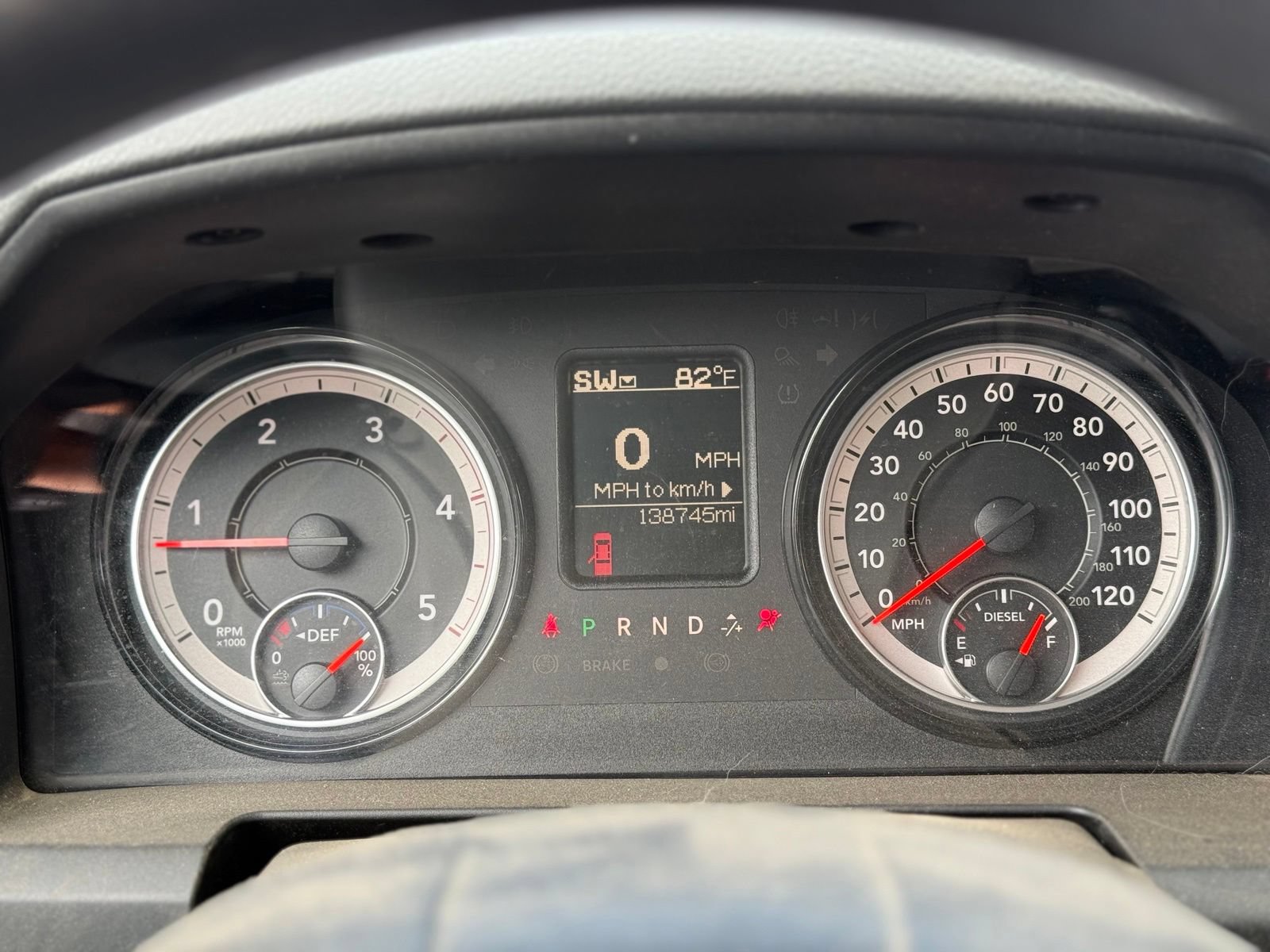 Used 2018 RAM 3500 Tradesman w/ Chrome Appearance Group AWD/4WD image 17