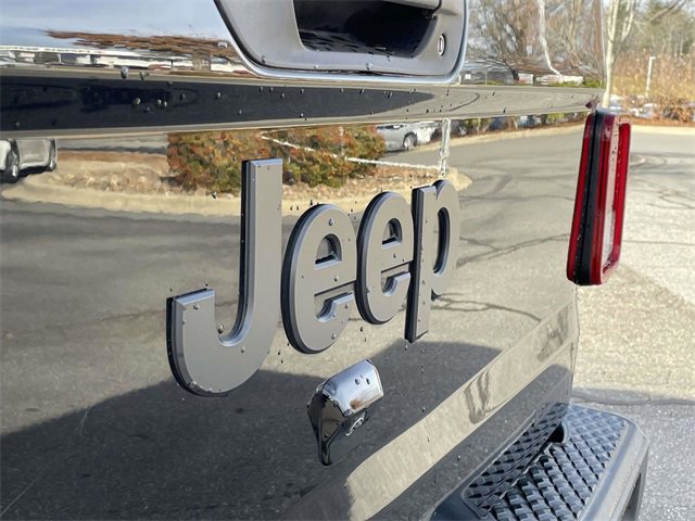 Used 2020 Jeep Gladiator Sport w/ Quick Order Package 24S image 11