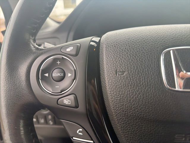 Used 2018 Honda Pilot Touring image 20
