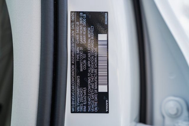 Used 2026 Volvo XC60 B5 Ultra w/ Protection Package Premier AWD/4WD image 36