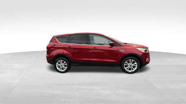 Used 2019 Ford Escape SE image 31