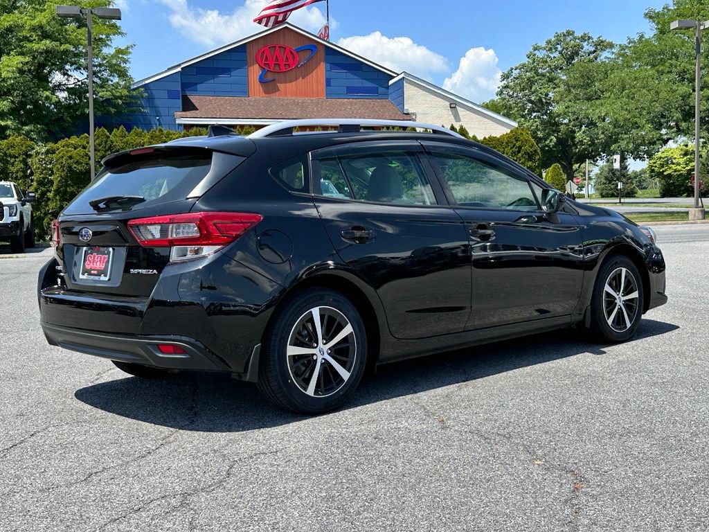 Used 2023 Subaru Impreza Premium AWD/4WD image 9
