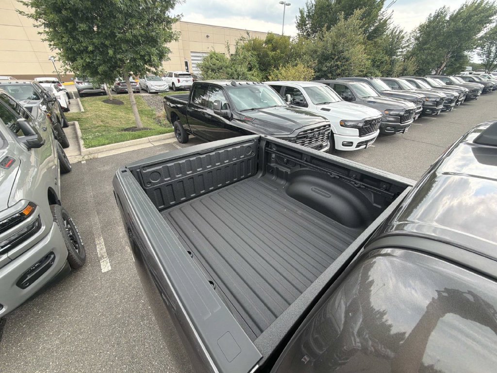 New 2026 RAM 1500 Warlock AWD/4WD image 28