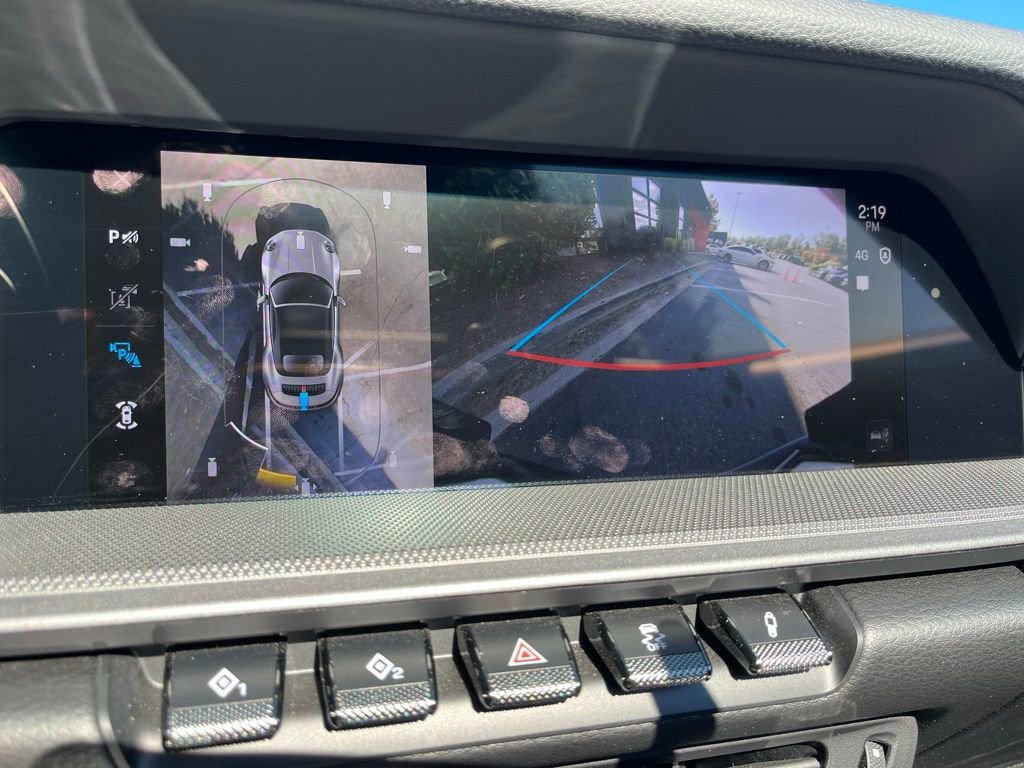 Used 2025 Porsche 911 Carrera w/ Premium Package image 36