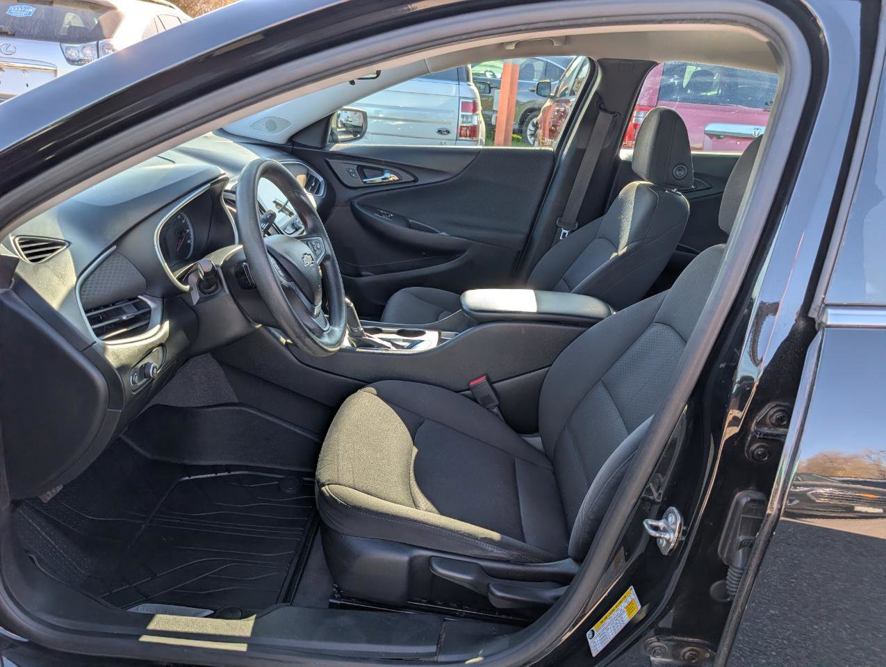 Used 2019 Chevrolet Malibu LS w/ LPO, Convenience Package 1 FWD image 13