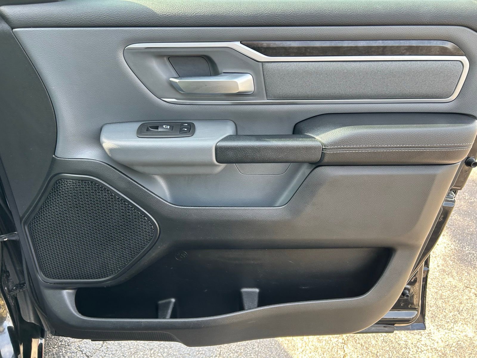 Used 2021 RAM 1500 Big Horn image 30