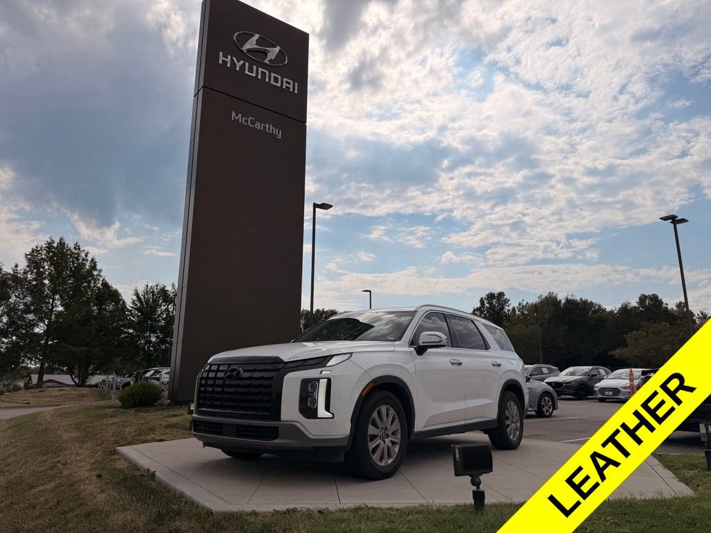 Used 2024 Hyundai Palisade SEL FWD image 1