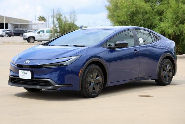 New 2026 Toyota Prius LE FWD image 3
