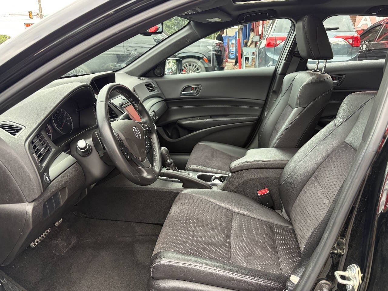 Used 2017 Acura ILX FWD image 15