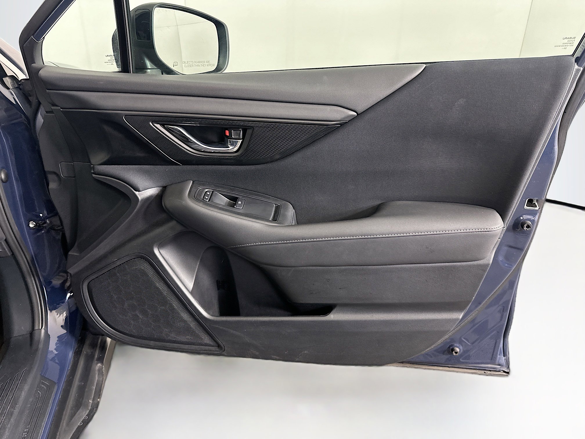 Used 2025 Subaru Outback Premium AWD/4WD image 33