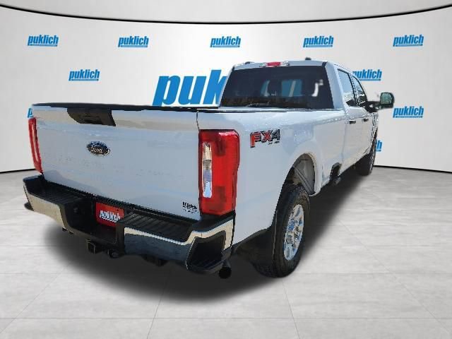 Used 2024 Ford F350 XLT AWD/4WD image 7