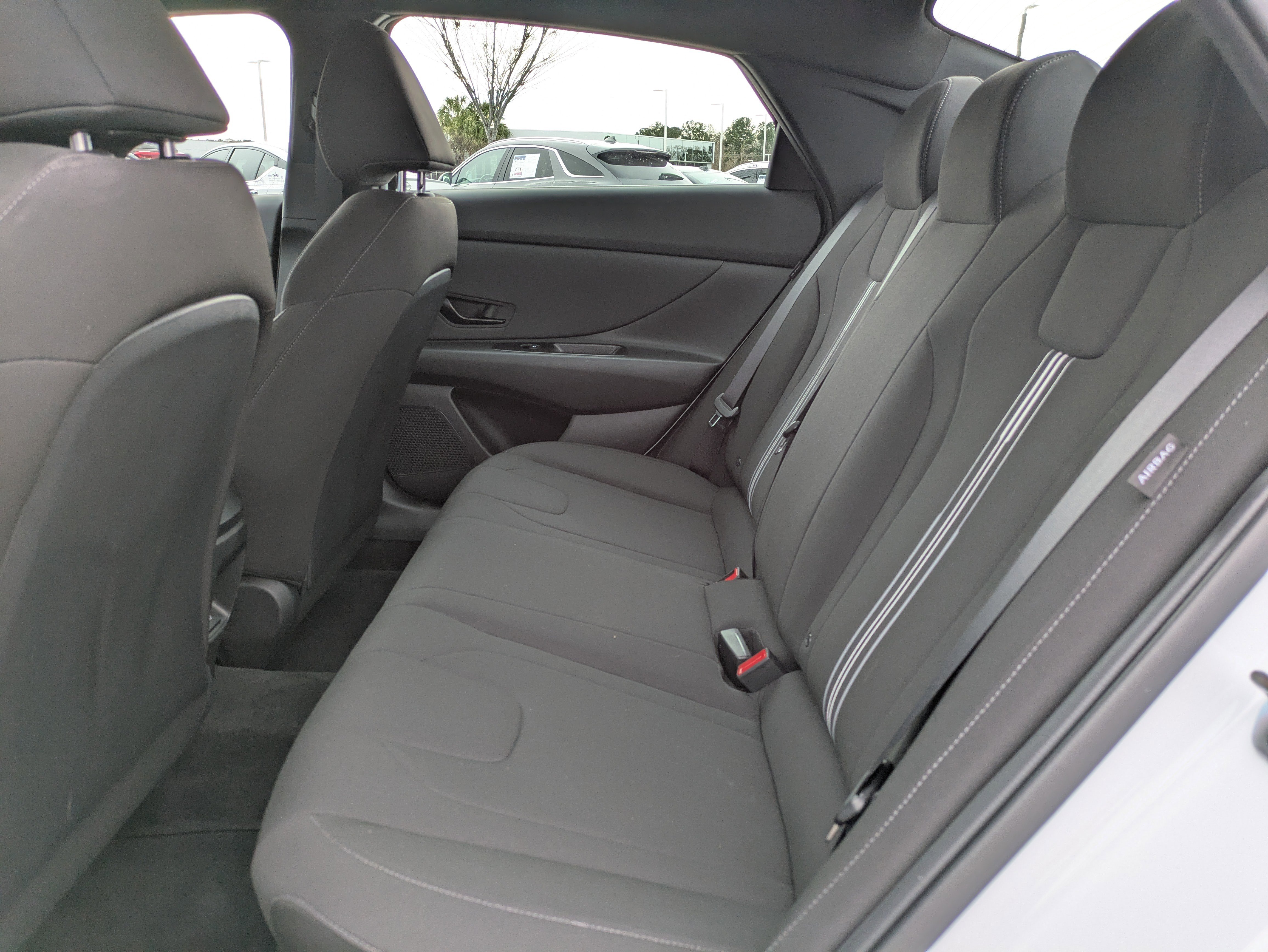 Certified 2025 Hyundai Elantra Sport image 13