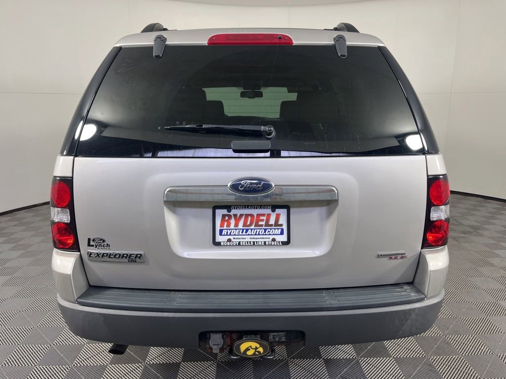 Used 2006 Ford Explorer XLT AWD/4WD image 6