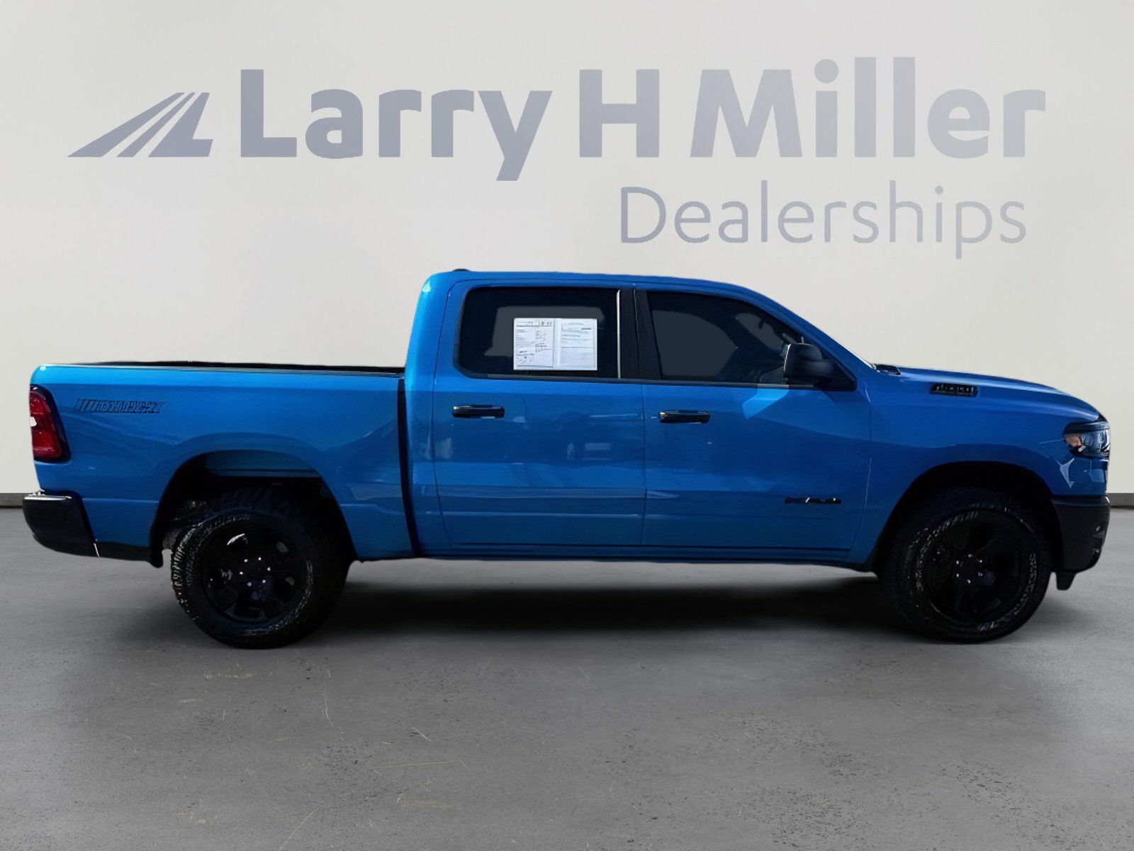 Used 2025 RAM 1500 Classic Warlock AWD/4WD image 6