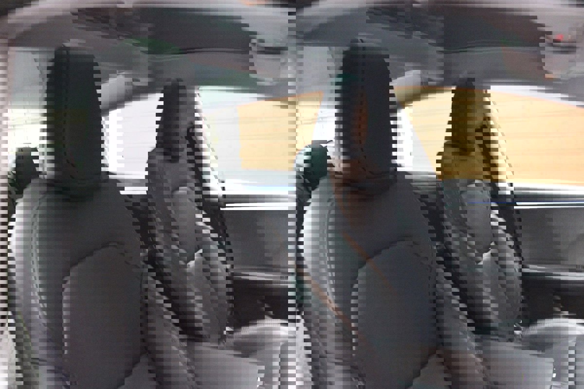 Used 2025 Tesla Model 3 Long Range image 26