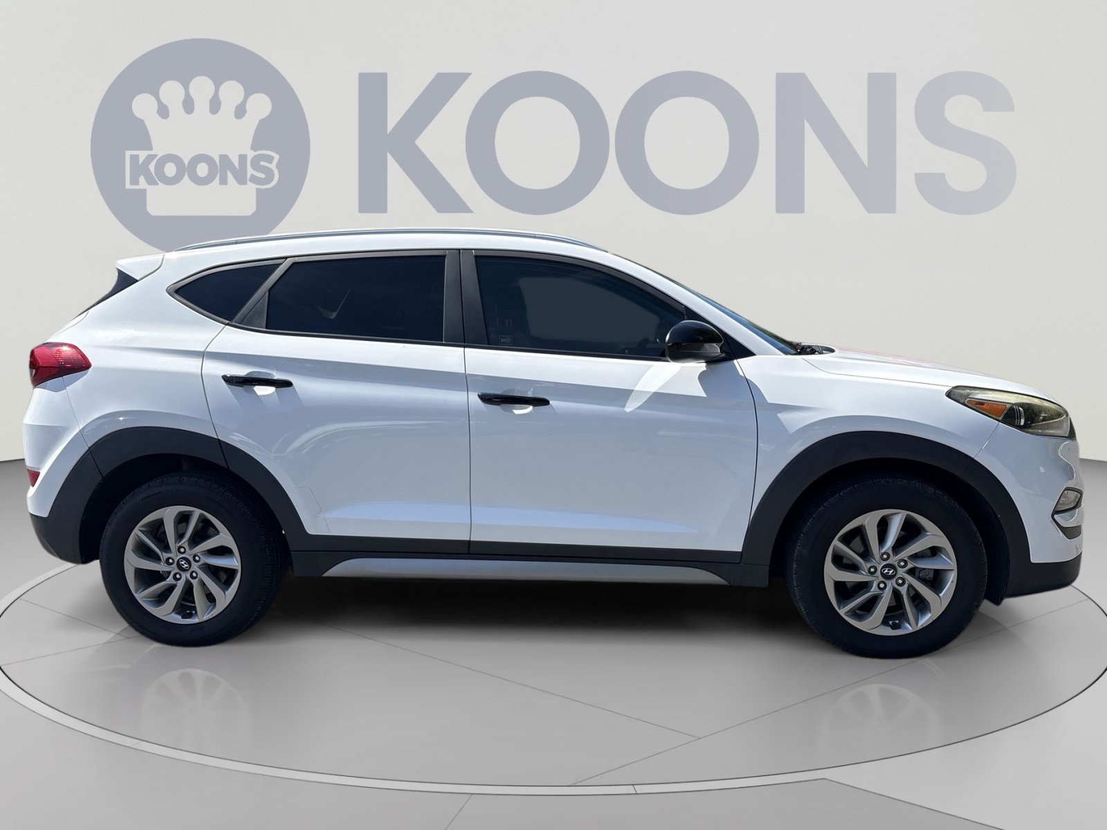 Used 2017 Hyundai Tucson SE w/ SE Popular Package 02 AWD/4WD image 8