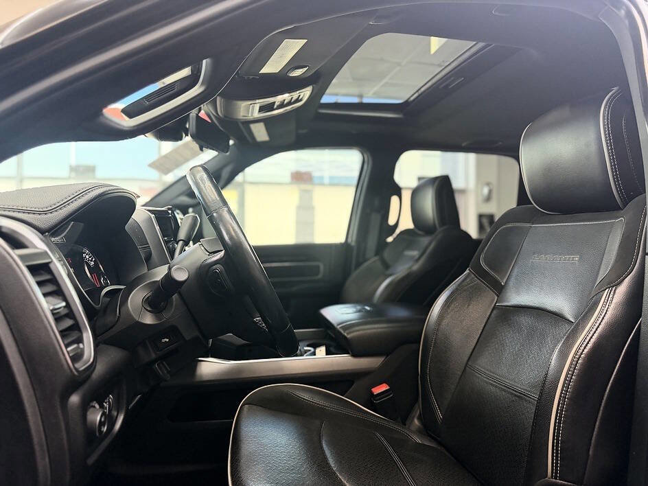 Used 2022 RAM 3500 Laramie AWD/4WD image 6