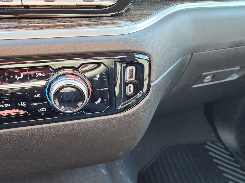 New 2026 GMC Sierra 1500 Elevation image 30