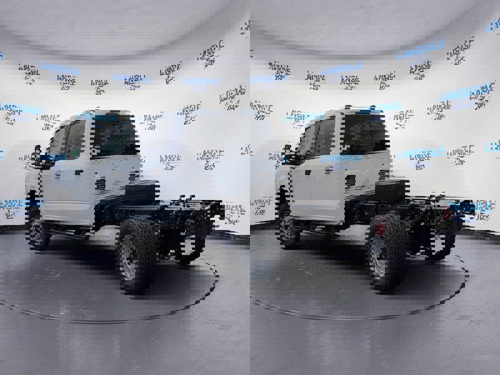 New 2026 Ford F350 XL w/ XL Chrome Package image 9