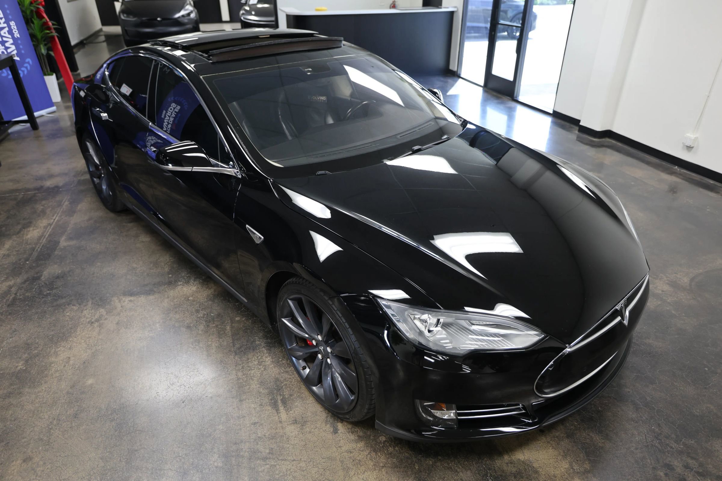 Used 2014 Tesla Model S P85 image 13